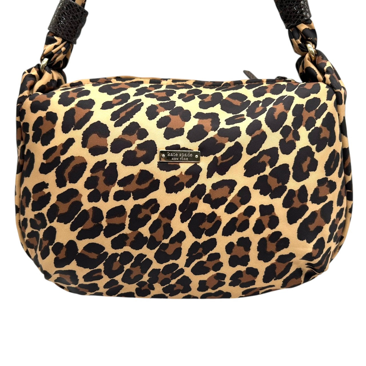 【美品】ケイトスペード ハンドバッグ ショルダーバッグ レオパード ヒョウ柄 ナイロン 型押しレザー ワンショルダー 肩掛け リボンデザイン レディース 軽量 エレガント フェミニン アニマル柄 お出かけ クリーニング済み s35