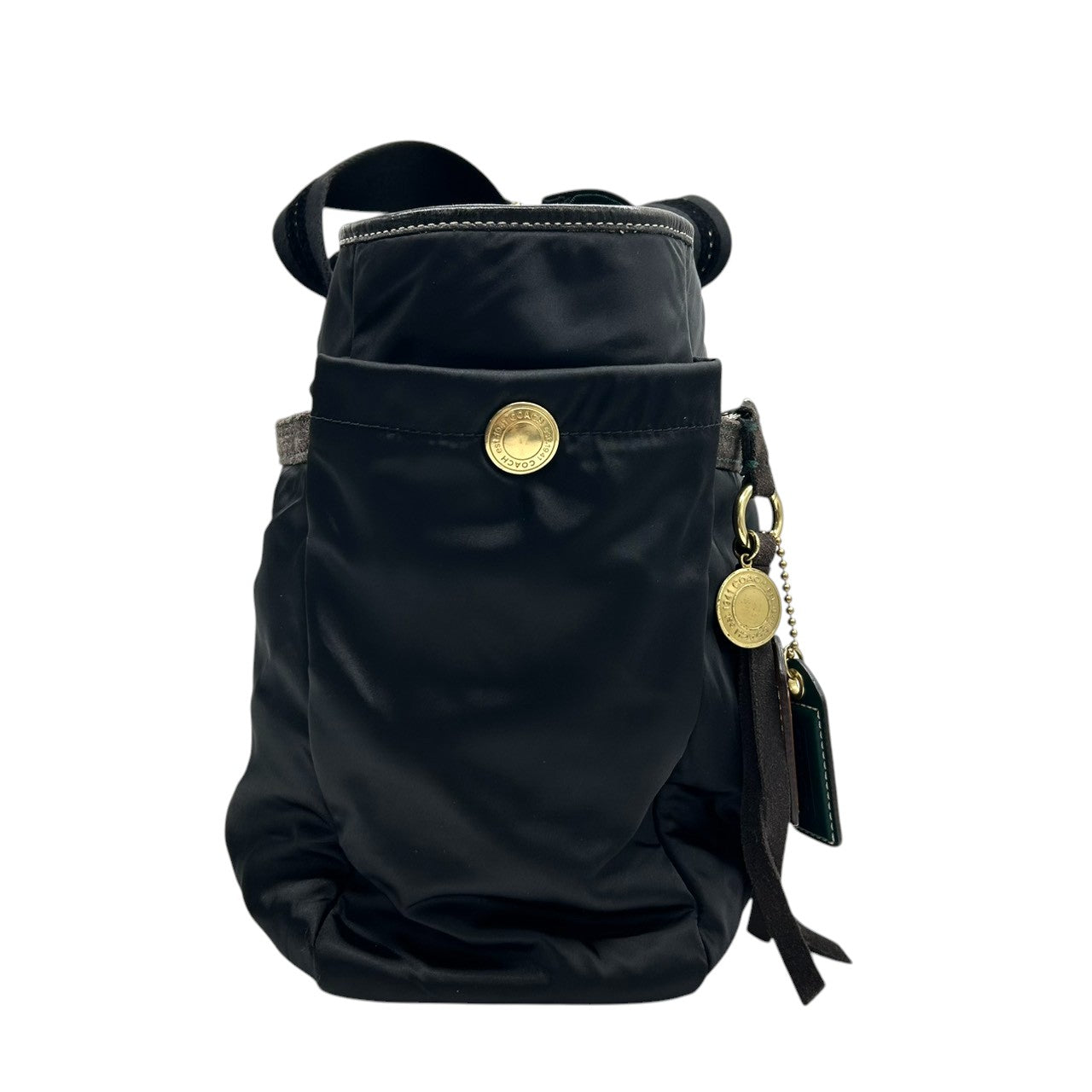 【美品】コーチ トートバッグ ハンプトンズ ウィークエンド 10102 ナイロン レザー ブラック 2WAY ビジネスバッグ A4収納可 大容量 斜め掛け可 メンズ 通勤 通学 旅行 チャーム付き クリーニング済み s57