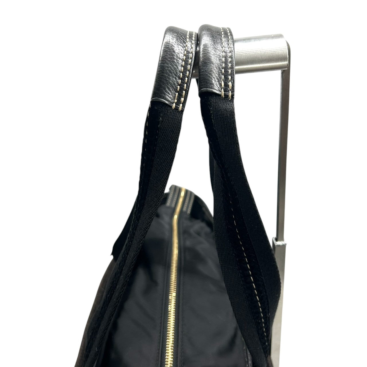 【美品】コーチ トートバッグ ハンプトンズ ウィークエンド 10102 ナイロン レザー ブラック 2WAY ビジネスバッグ A4収納可 大容量 斜め掛け可 メンズ 通勤 通学 旅行 チャーム付き クリーニング済み s57