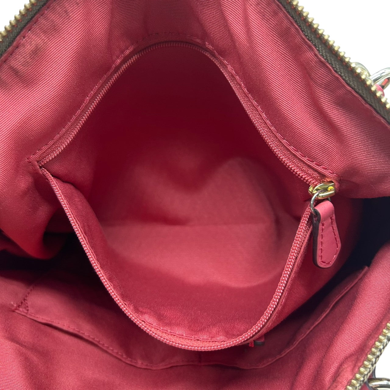 コーチ トートバッグ シグネチャー キャンバス レザー F58283 ブラウン ピンク 2WAY ハンドバッグ ショルダーバッグ 斜め掛け可 A4収納可 レディース 通勤 通学 チャーム付き フェミニン エレガント クリーニング済み E2