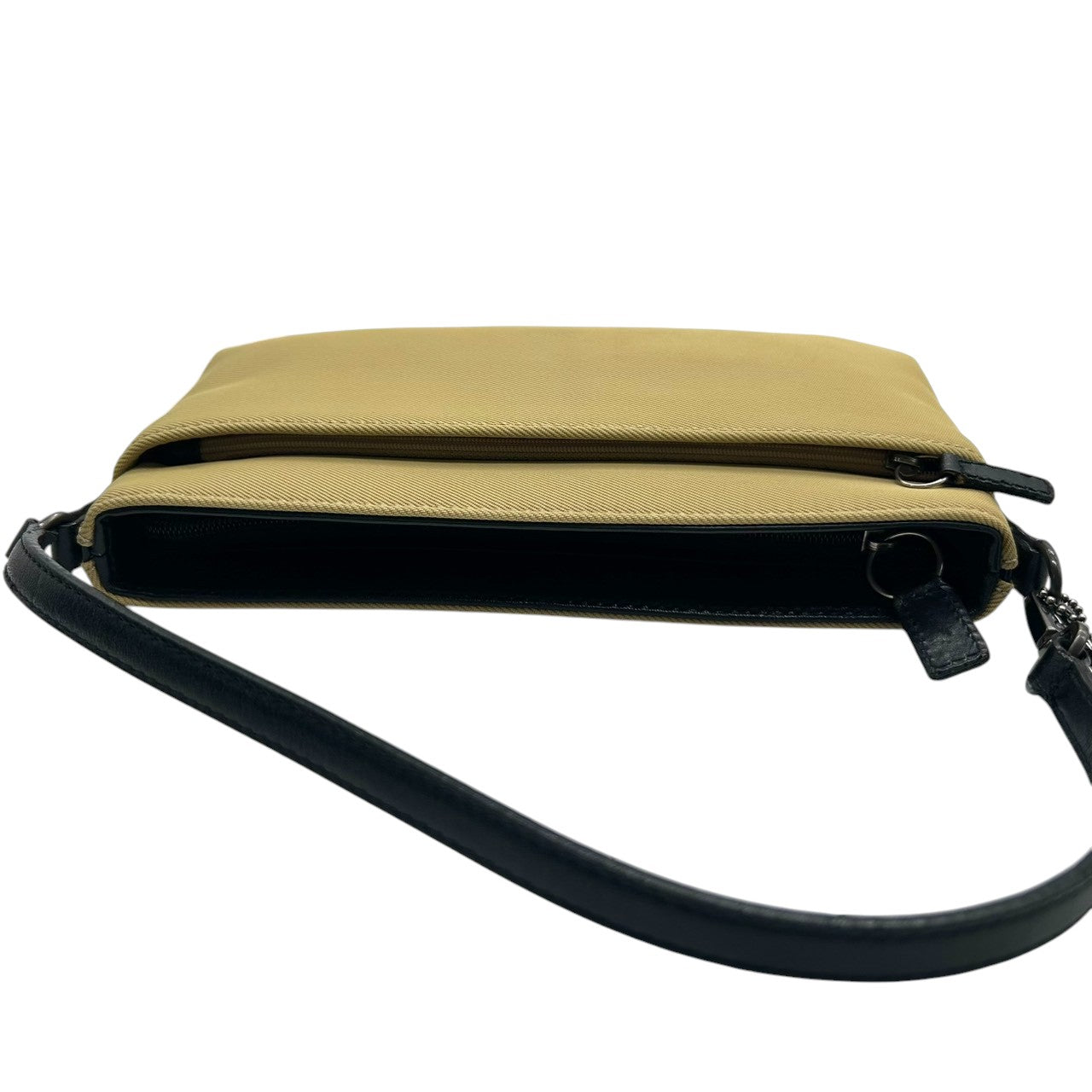 【美品】コーチ ハンドバッグ 7407 ナイロン レザー ベージュ ブラック アクセサリーポーチ ワンショルダー ミニバッグ コンパクト 軽量 レディース チャーム付き カジュアル シンプル ヴィンテージデザイン クリーニング済み U4