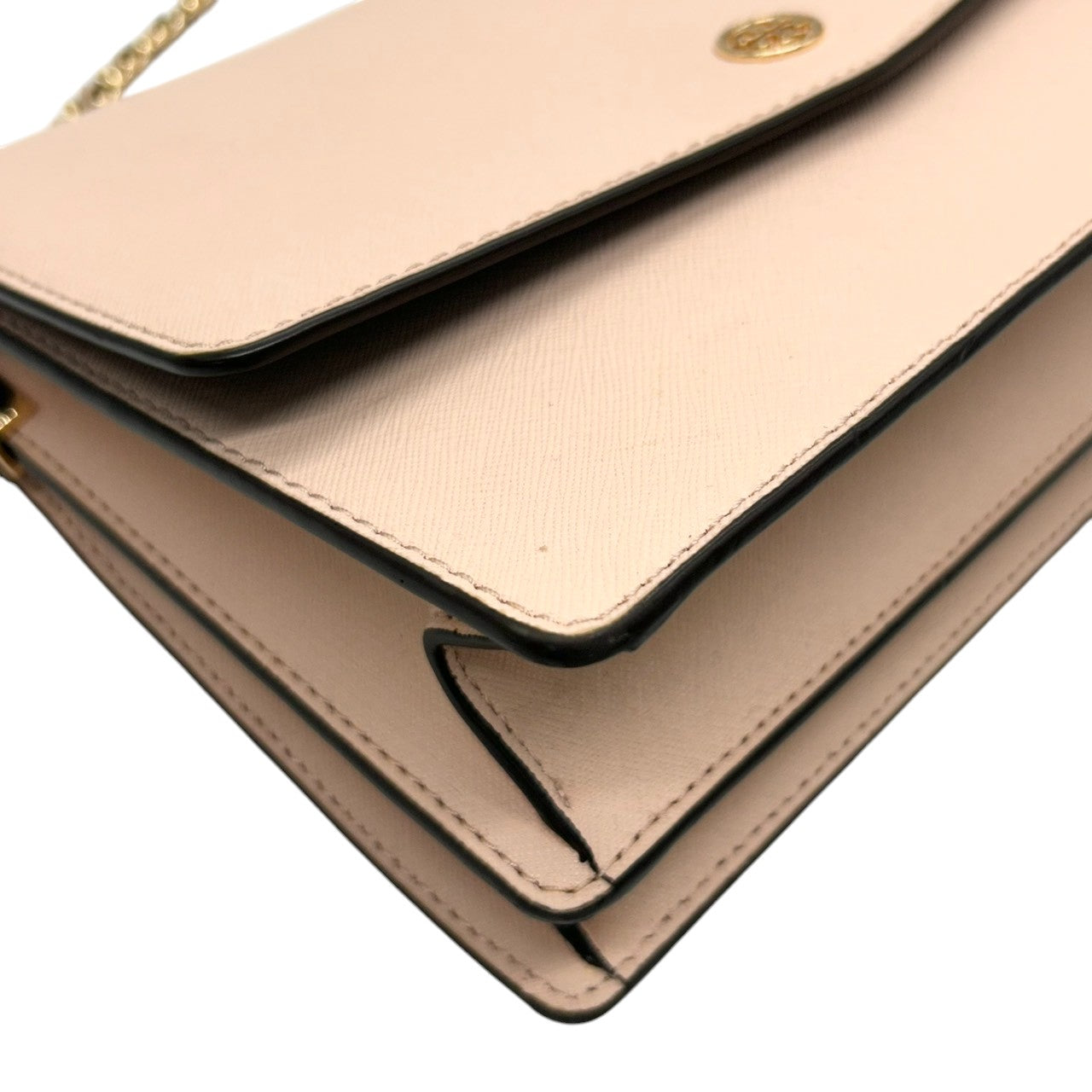 【美品】トリーバーチ チェーンショルダーバッグ PVCレザー ピンク ブラック バイカラー 斜め掛け可 ウォレットバッグ フラップ レディース パーティー エレガント フェミニン ゴールドチェーン ロゴプレート クリーニング済み 自立可 s81