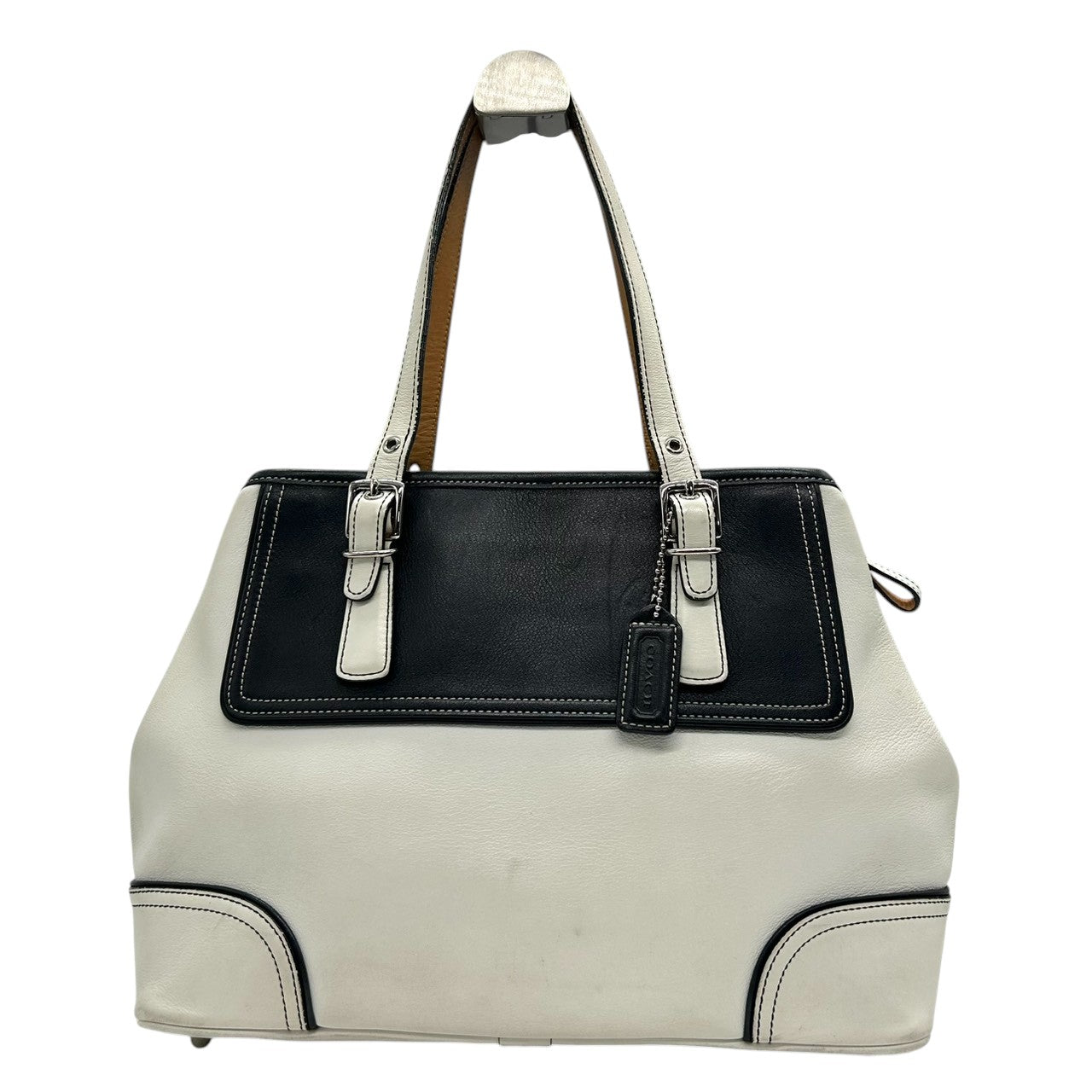 コーチ トートバッグ 9605 レザー 本革 ホワイト ブラック バイカラー A4収納可 大容量 ワンショルダー 肩掛け レディース ハンドバッグ チャーム付き ステッチデザイン クラシック ヴィンテージ クリーニング済み 自立可 s53