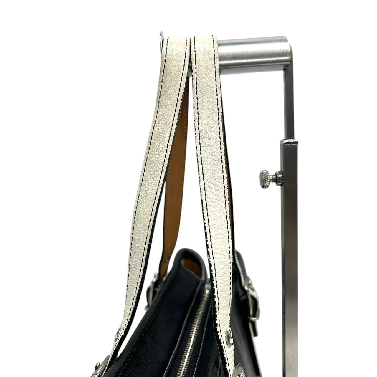 コーチ トートバッグ 9605 レザー 本革 ホワイト ブラック バイカラー A4収納可 大容量 ワンショルダー 肩掛け レディース ハンドバッグ チャーム付き ステッチデザイン クラシック ヴィンテージ クリーニング済み 自立可 s53