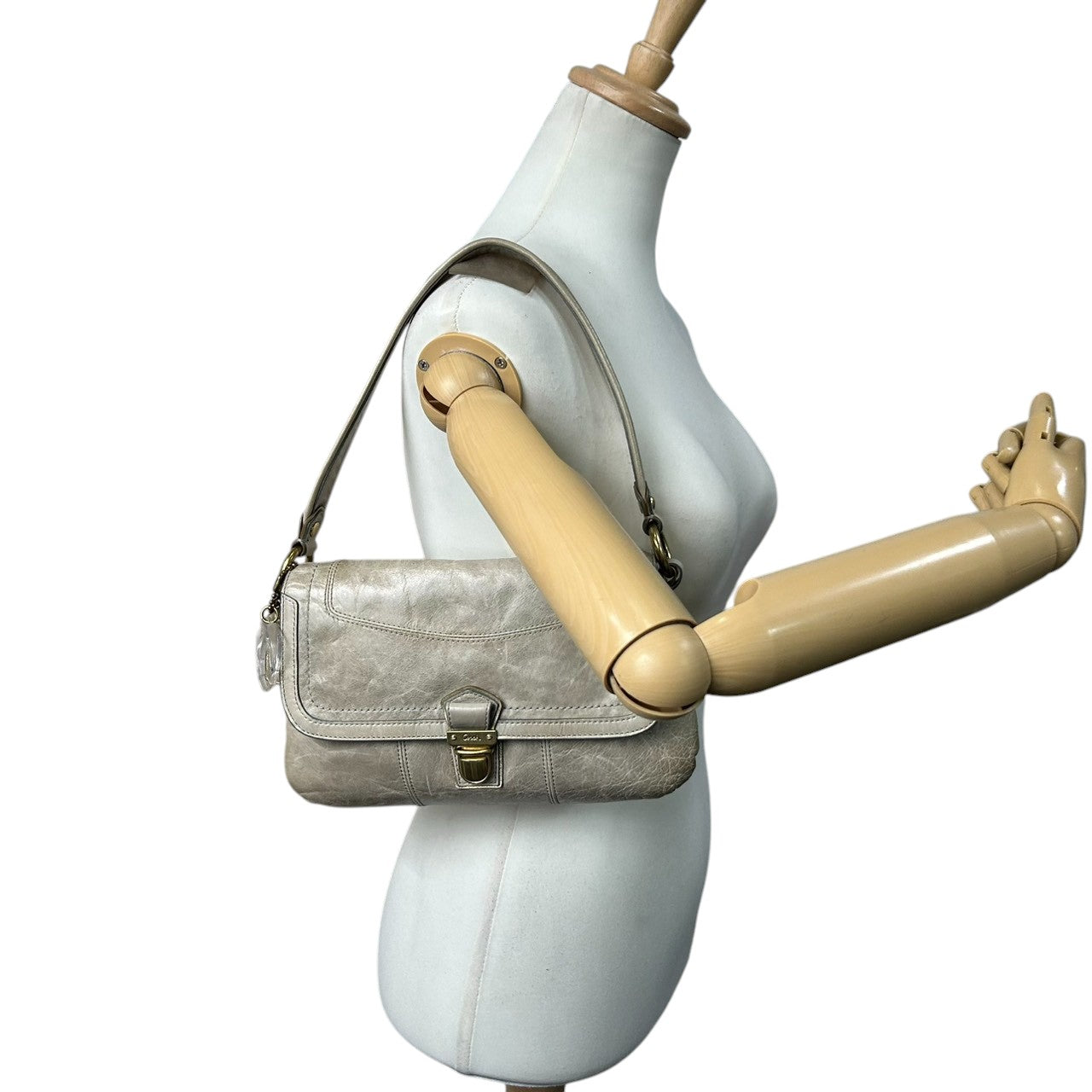 コーチ COACH ショルダーバッグ ハンドバッグ 肩掛け 2WAY レザー 本革 グレー系 ゴールド金具 レディース D1182-18160 斜め掛け可 エレガント クラシック カジュアル 通勤通学 普段使い s63