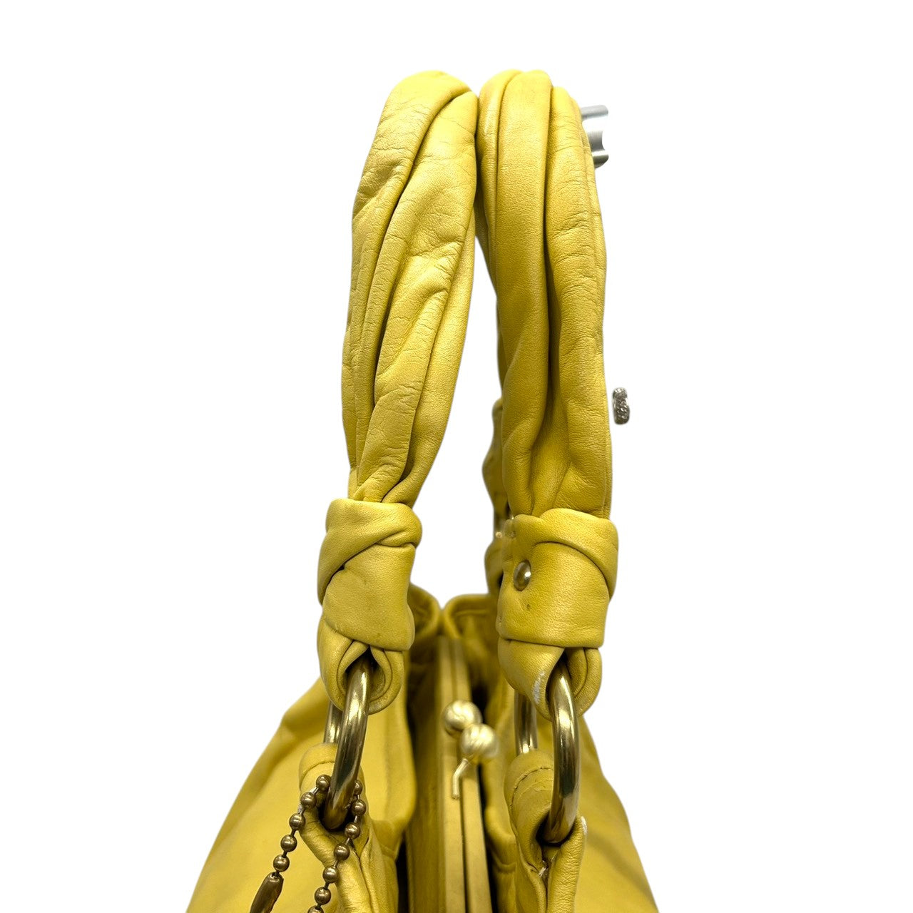 コーチ ハンドバッグ ブルック 13437 レザー 本革 イエロー がま口 キスロック ワンショルダー 大容量 レディース チャーム付き ギャザーデザイン フェミニン エレガント COACH ホーボーバッグ ゴールド金具 クリーニング済み s40