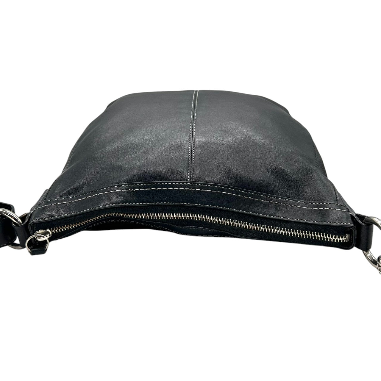 【美品】コーチ ショルダーバッグ F14018 レザー 本革 ブラック 大容量 A4収納可 斜め掛け可 レディース ホーボーバッグ クラシック シンプルデザイン 通勤 通学 ビジネス シルバー金具 ステッチ クリーニング済み s63