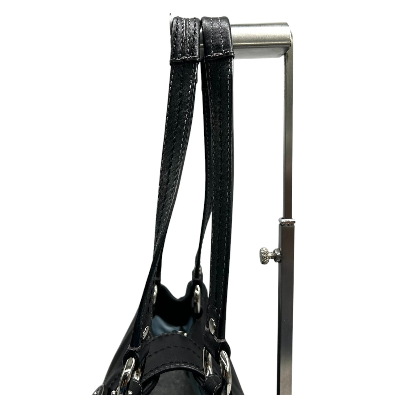 【美品】コーチ トートバッグ F18751 レザー 本革 ブラック 大容量 A4収納可 ワンショルダー 肩掛け レディース ハンドバッグ ビジネス 通勤 通学 バックルデザイン クラシック シンプル チャーム付き クリーニング済み s67