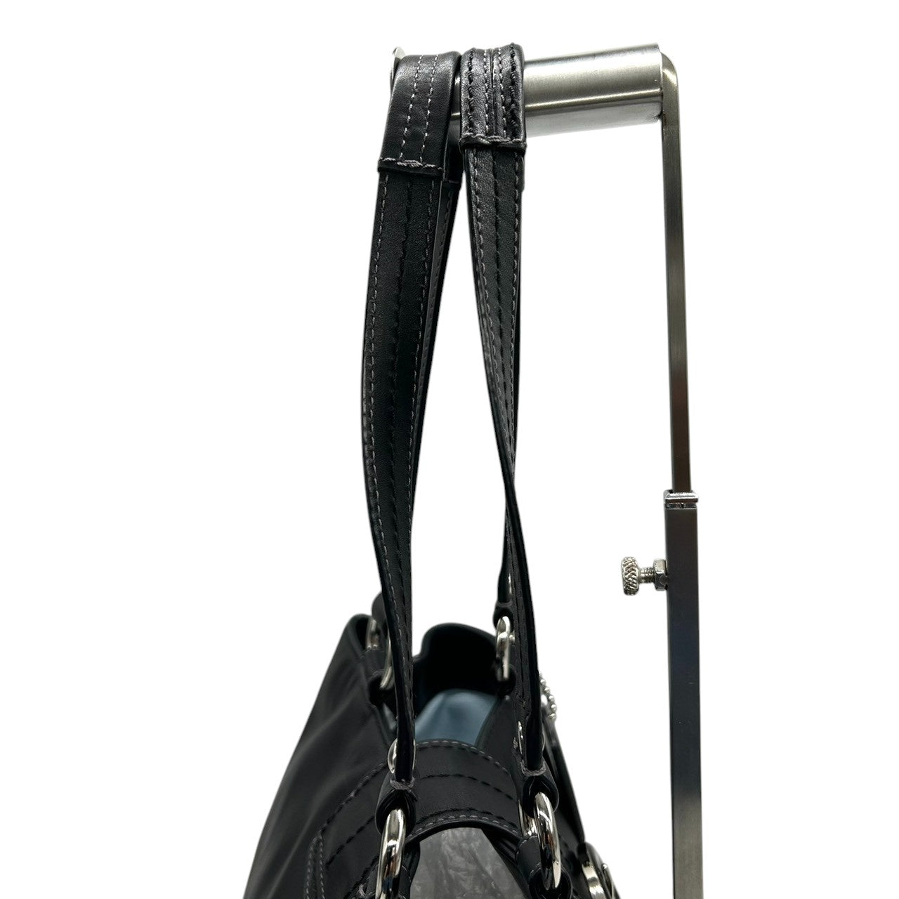 【美品】コーチ トートバッグ F18751 レザー 本革 ブラック 大容量 A4収納可 ワンショルダー 肩掛け レディース ハンドバッグ ビジネス 通勤 通学 バックルデザイン クラシック シンプル チャーム付き クリーニング済み s67