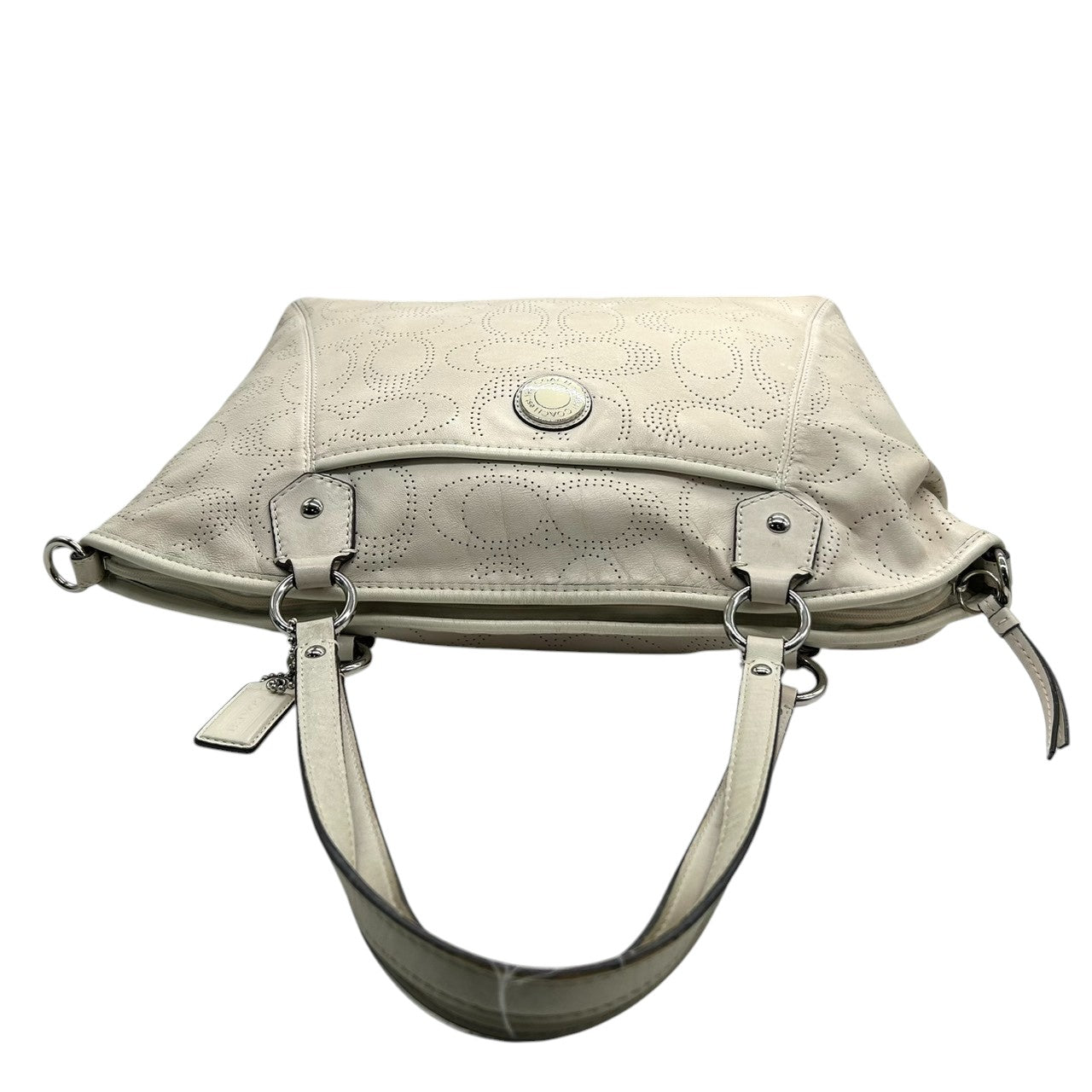 コーチ トートバッグ F19688 パーフォレイテッド シグネチャー レザー ホワイト A4収納可 大容量 ワンショルダー 肩掛け レディース ハンドバッグ ビジネス 通勤 通学 チャーム付き エレガントデザイン 自立可 クリーニング済み s67