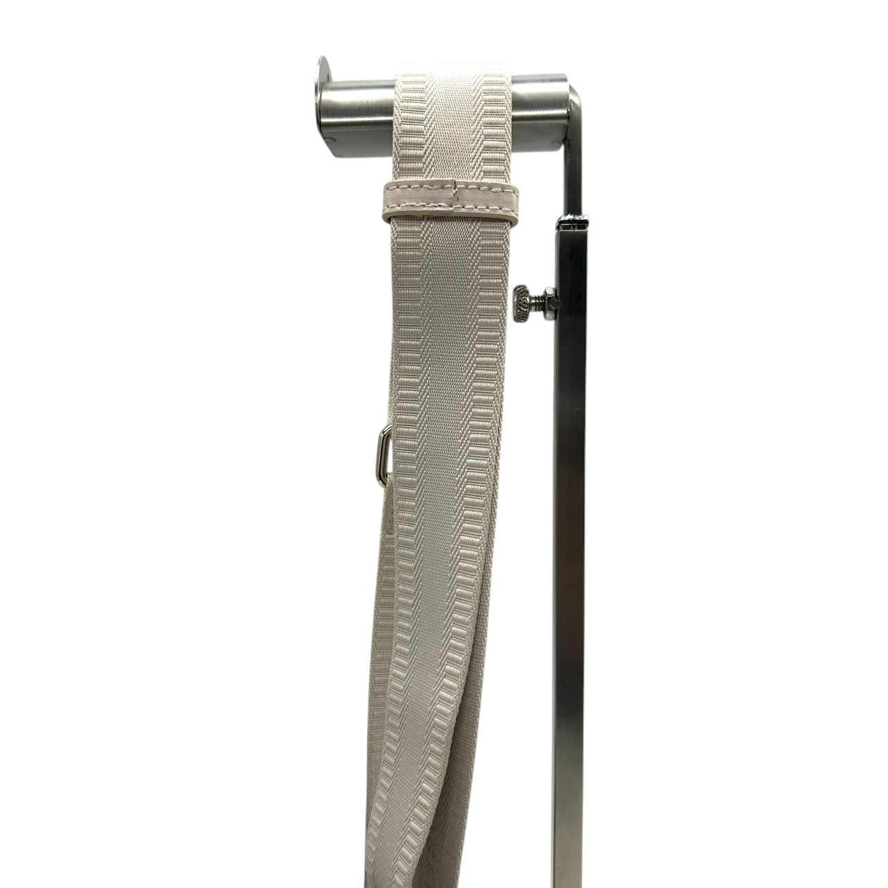 【美品】トミーヒルフィガー ショルダーバッグ レザー 本革 ホワイト THロゴ カメラバッグ ポシェット 斜め掛け可 レディース コンパクト ミニショルダー ゴールド金具 カジュアル スポーティー デイリーユース ワイドストラップ クリーニング済み s21