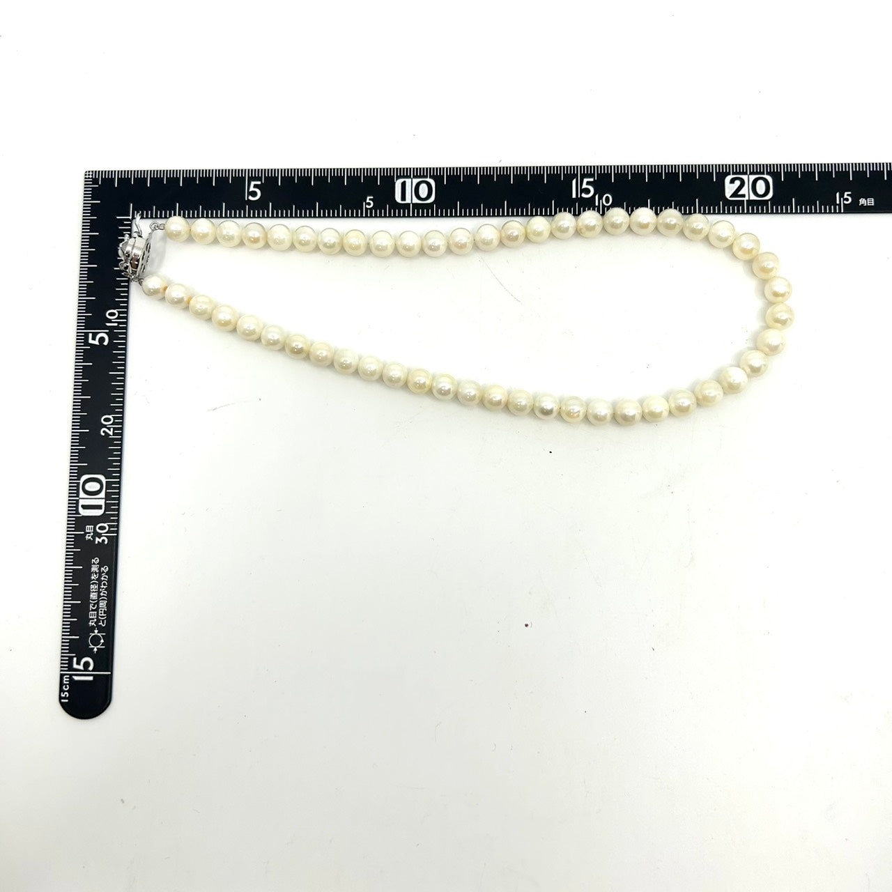 未使用 美品 あこや真珠 本真珠 パール 一連ネックレス SILVER刻印 花 フラワー モチーフ クラスプ ホワイト系 真珠 アクセサリー エレガント フォーマル 冠婚葬祭 I3