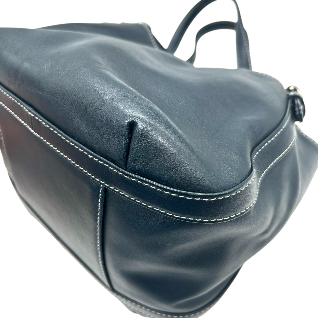 【美品】Kitamura キタムラ ハンドバッグ ショルダーバッグ ワンショルダー レザー Kロゴ ステッチ ネイビー 紺 シルバー金具 レディース エレガント 上品 フォーマル カジュアル 通勤 自立可 G3