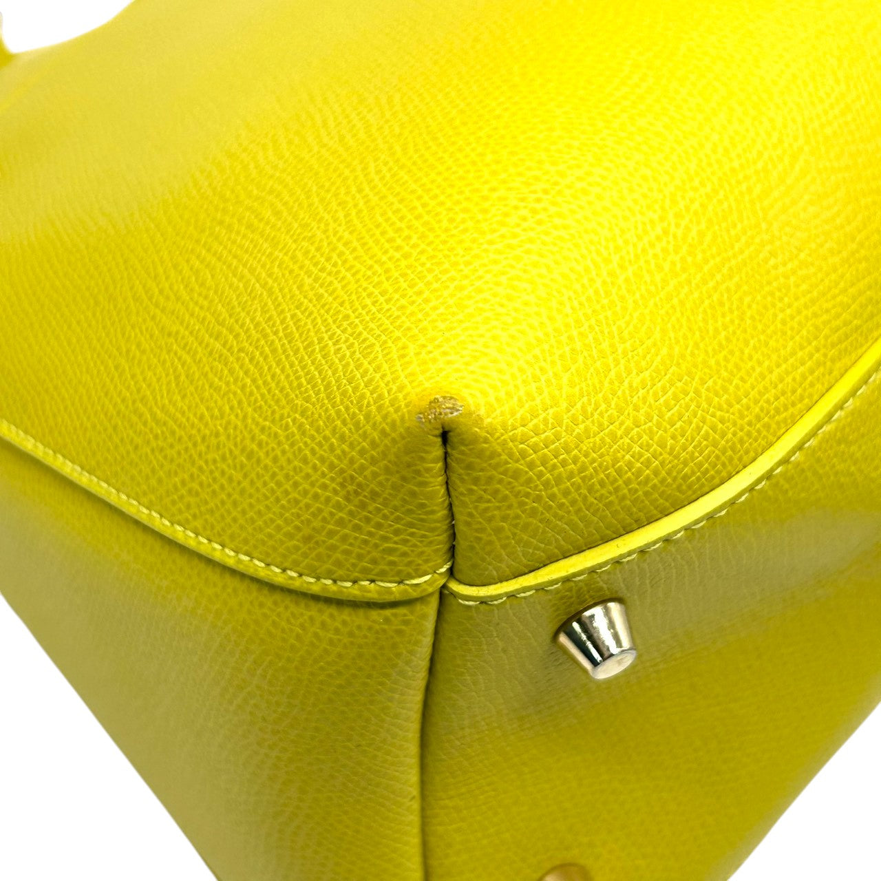 【美品】FURLA フルラ パイパー M 2way ハンドバッグ ショルダーバッグ ドーム型 レザー 本革 イエロー 黄色 ゴールド金具 斜め掛け可 レディース エレガント フォーマル カジュアル 通勤 自立可 G1