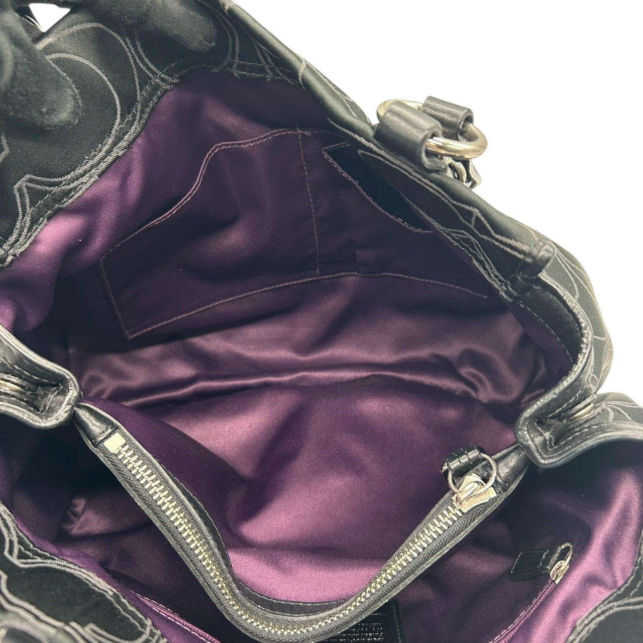 【美品】COACH コーチ トートバッグ ハンドバッグ ワンショルダー オプアート シグネチャー ナイロン レザー ブラック 黒 A4収納可 レディース 通勤通学 ビジネス デイリーユース シルバー金具 エレガント 定番人気 自立可 F15402 s96