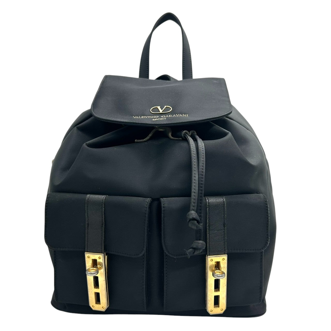 ヴァレンティノ ガラヴァーニ SPORT リュック デイパック ナイロン レザー ブラック Vロゴ 巾着式 ダブルポケット ゴールド金具 A4可 大容量 軽量 レディース メンズ ユニセックス 通勤 通学 旅行 エレガント s52