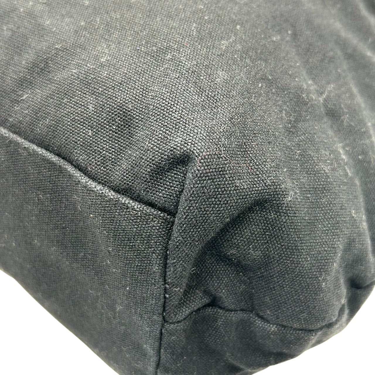 【美品】イヴサンローラン パルファム トートバッグ ハンドバッグ ワンショルダー YSLロゴ 刺繍 キャンバス ブラック 黒 A4収納可 レディース カジュアル デイリーユース ノベルティ Yves Saint Laurent s84