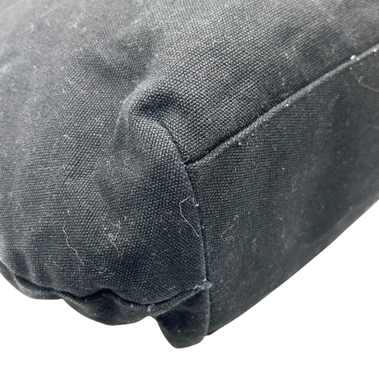 【美品】イヴサンローラン パルファム トートバッグ ハンドバッグ ワンショルダー YSLロゴ 刺繍 キャンバス ブラック 黒 A4収納可 レディース カジュアル デイリーユース ノベルティ Yves Saint Laurent s84