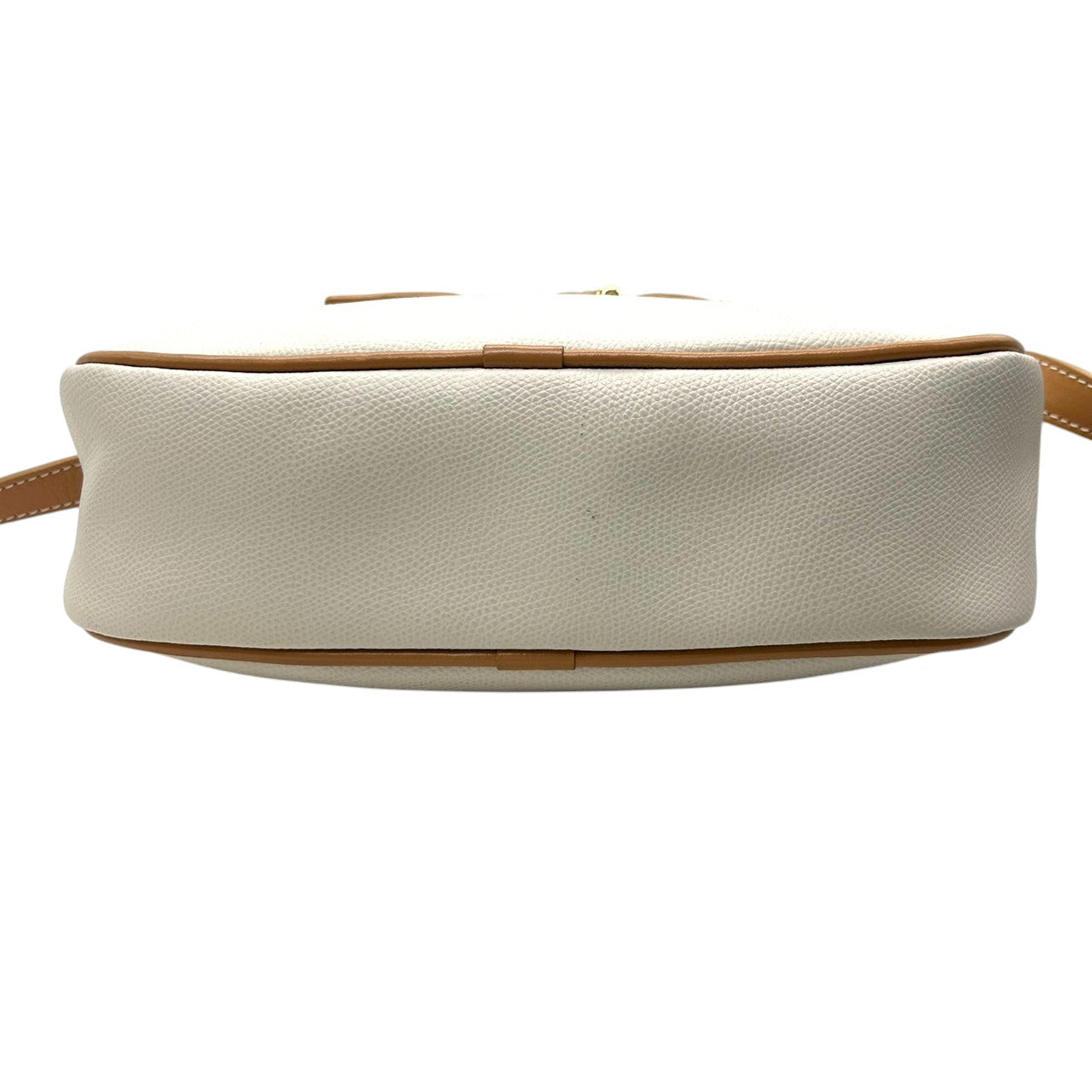 レリアン ショルダーバッグ カメラバッグ 斜め掛け可 本革 レザー バイカラー ホワイト ブラウン ベルトモチーフ ステッチ ゴールド金具 レディース 高級 エレガント 上品 大人可愛い キレイめ カジュアル イタリア製 Leilian s84