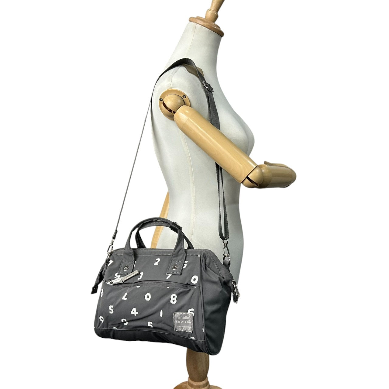 【ほぼ新品】anello アネロ×SOU SOU コラボ 2WAY 口金ミニボストン ショルダーバッグ ハンドバッグ 数字柄 ナイロン グレー 斜め掛け可 大容量 軽量 レディース メンズ 旅行 デイリーユース 京都 s32