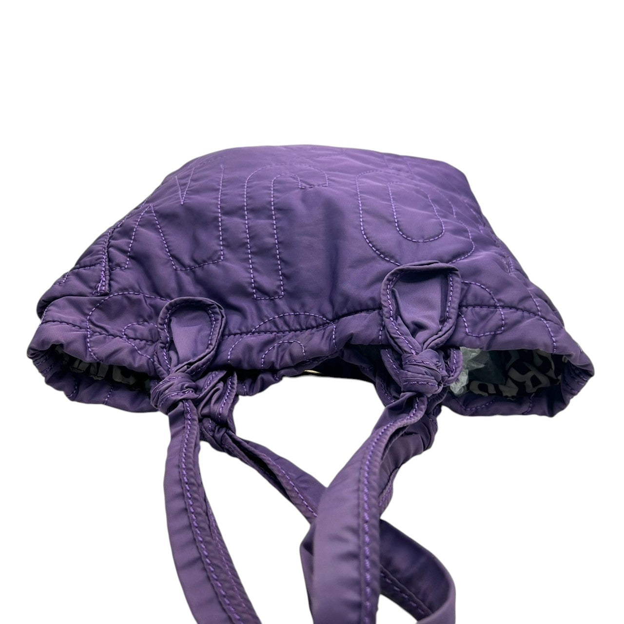 【美品】マークバイマークジェイコブス トートバッグ ハンドバッグ ワンショルダー キルティング ロゴ ナイロン パープル 紫 A4収納可 大容量 軽量 レディース 通勤 通学 マザーズバッグ WORKWEAR s32