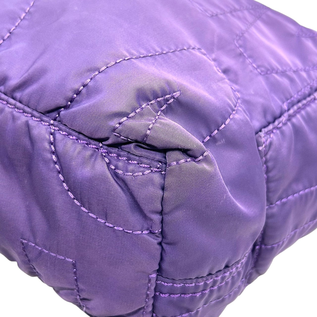 【美品】マークバイマークジェイコブス トートバッグ ハンドバッグ ワンショルダー キルティング ロゴ ナイロン パープル 紫 A4収納可 大容量 軽量 レディース 通勤 通学 マザーズバッグ WORKWEAR s32