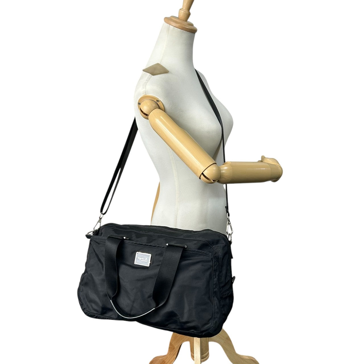 アニエスベー ボヤージュ 2WAY ボストンバッグ ハンドバッグ ショルダーバッグ ナイロン 黒 ロゴプレート A4可 大容量 軽量 斜め掛け可 レディース メンズ 旅行 ジム 出張 ビジネス マザーズバッグ agnes b. VOYAGE U4