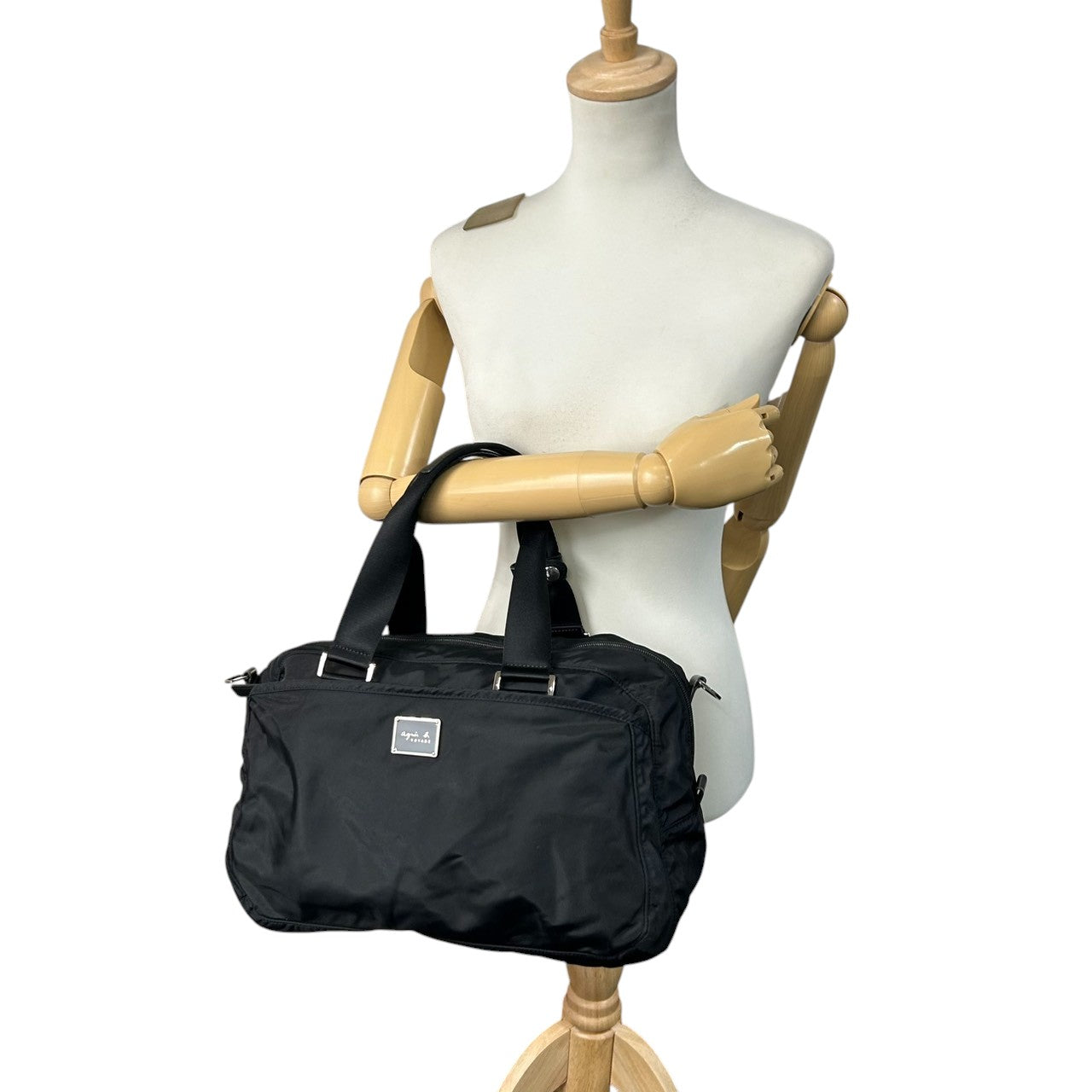 アニエスベー ボヤージュ 2WAY ボストンバッグ ハンドバッグ ショルダーバッグ ナイロン 黒 ロゴプレート A4可 大容量 軽量 斜め掛け可 レディース メンズ 旅行 ジム 出張 ビジネス マザーズバッグ agnes b. VOYAGE U4