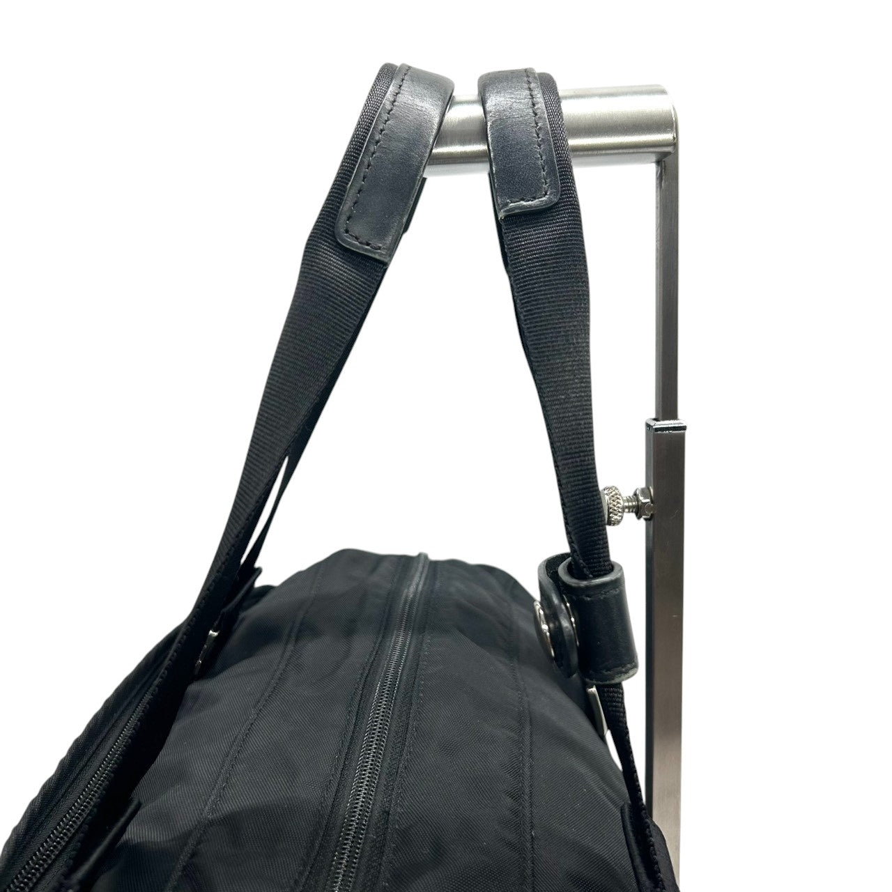 アニエスベー ボヤージュ 2WAY ボストンバッグ ハンドバッグ ショルダーバッグ ナイロン 黒 ロゴプレート A4可 大容量 軽量 斜め掛け可 レディース メンズ 旅行 ジム 出張 ビジネス マザーズバッグ agnes b. VOYAGE U4