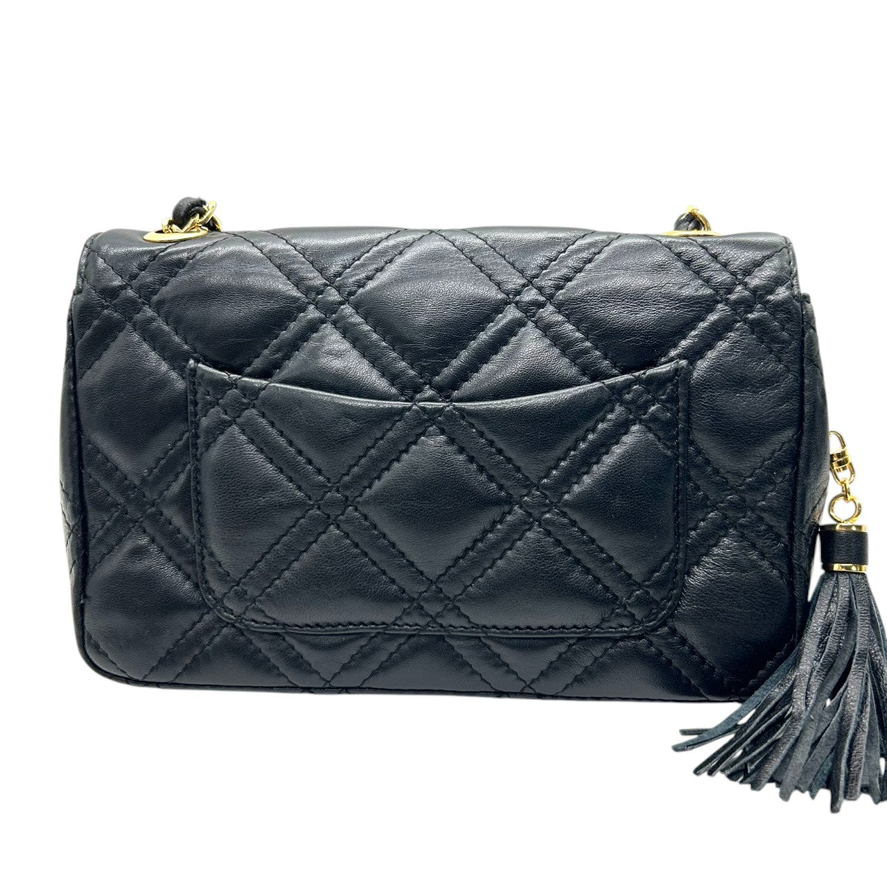 【美品】Le Sabi ルサビ チェーンショルダーバッグ キルティング マトラッセ風 レザー 本革 ブラック ゴールド金具 タッセル 斜め掛け可 クロスボディ レディース エレガント フォーマル パーティ 結婚式 二次会 お呼ばれ 高級感 U8