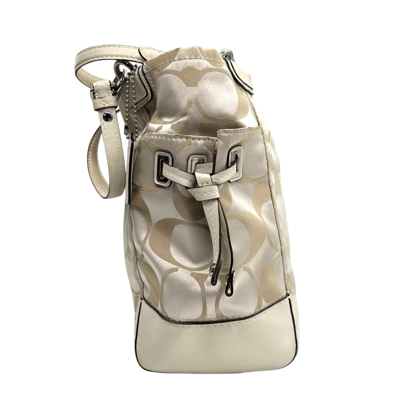 コーチ トートバッグ ハンドバッグ ワンショルダー シグネチャー ナイロン レザー ベージュ アイボリー A4収納可 大容量 軽量 レディース 通勤 通学 ビジネス デイリーユース エレガント きれいめ 上品 サイドポケット 定番人気モデル 14505 s61