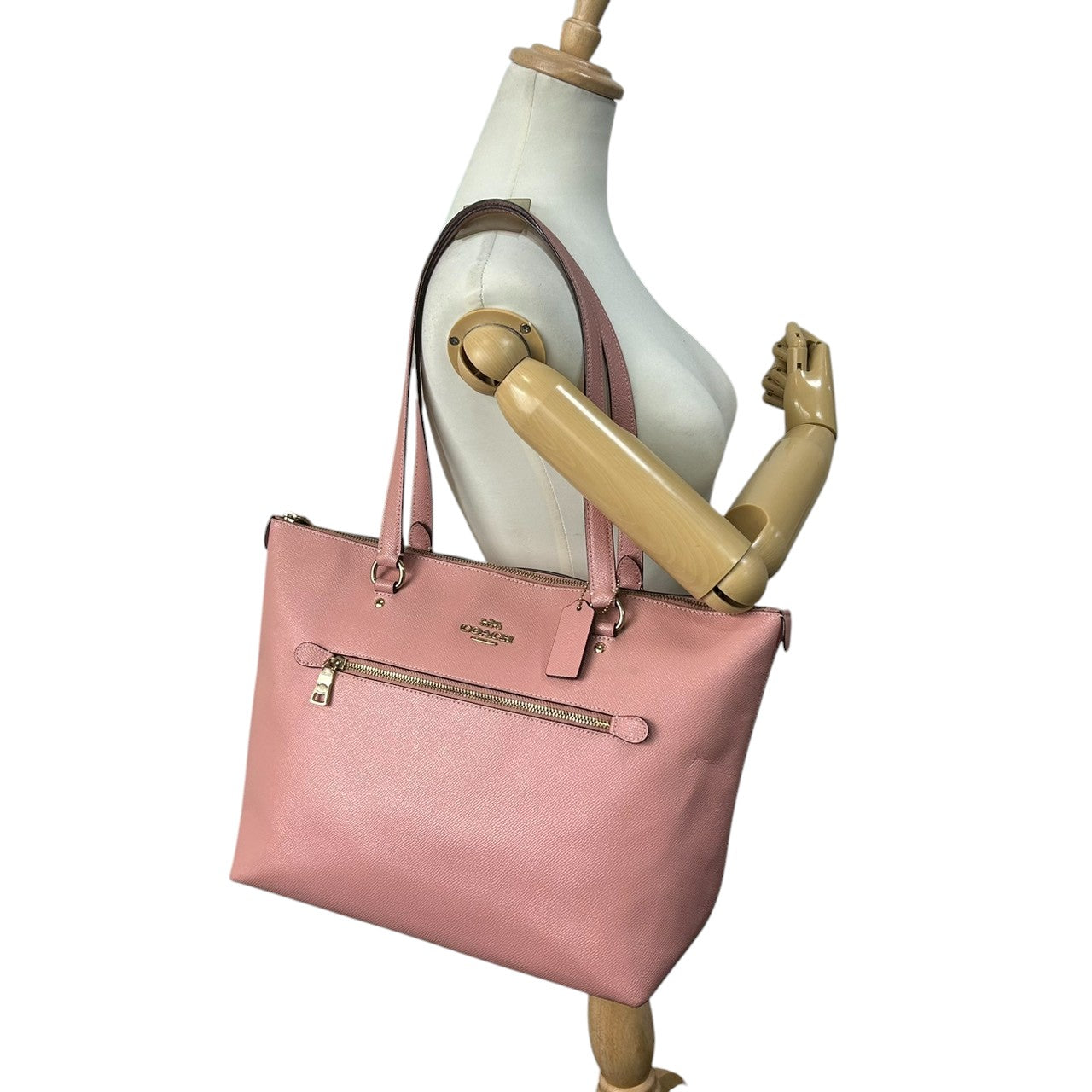 コーチ ギャラリー トートバッグ ハンドバッグ ワンショルダー レザー 本革 ピンク A4収納可 大容量 肩掛け レディース 通勤 通学 ビジネス きれいめ フェミニン 大人可愛い シンプル 定番人気 自立可 COACH F79608 U4