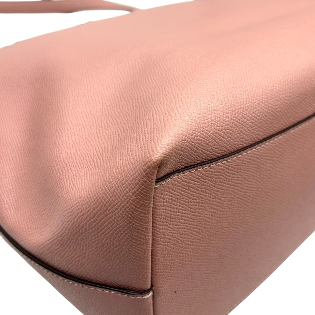 コーチ ギャラリー トートバッグ ハンドバッグ ワンショルダー レザー 本革 ピンク A4収納可 大容量 肩掛け レディース 通勤 通学 ビジネス きれいめ フェミニン 大人可愛い シンプル 定番人気 自立可 COACH F79608 U4