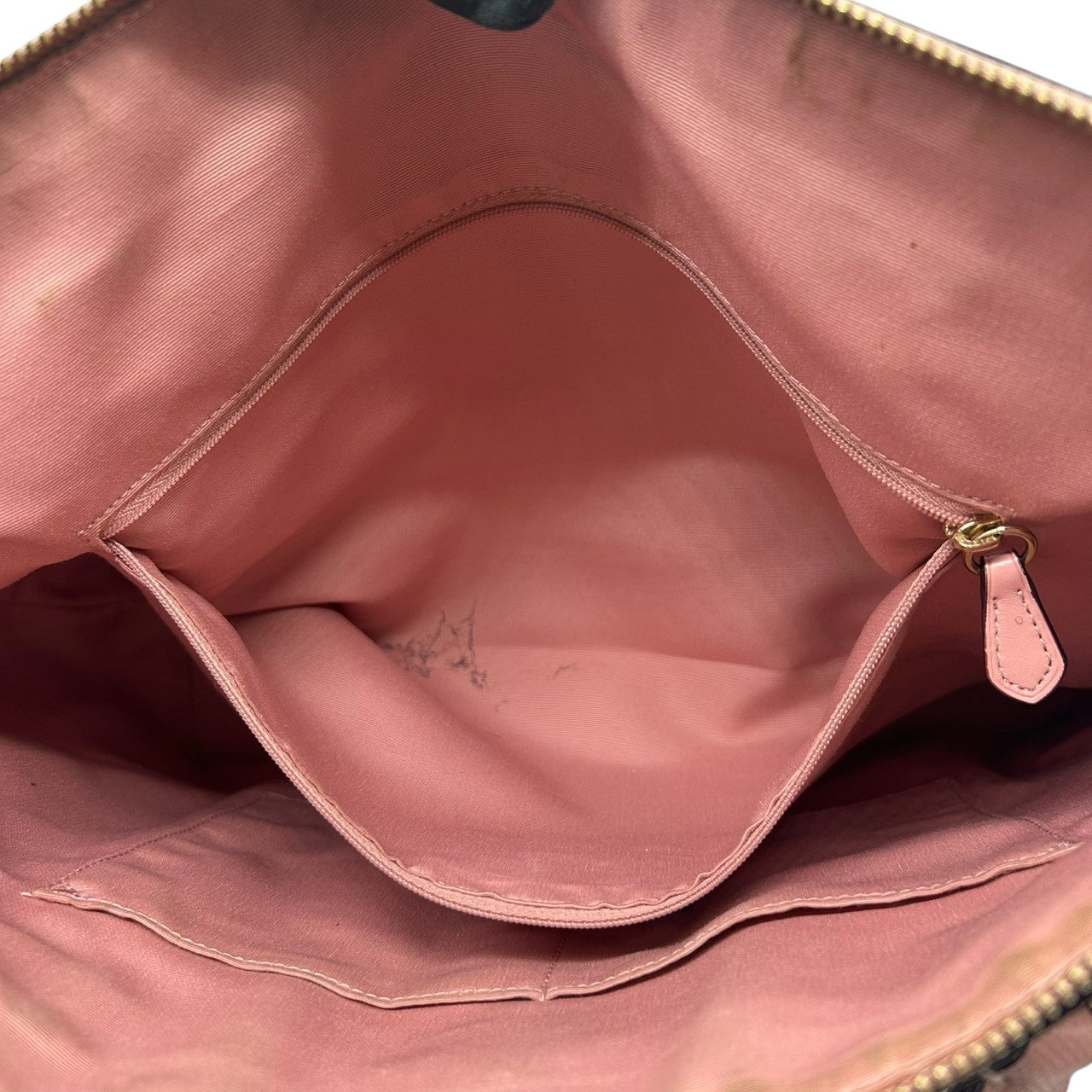 コーチ ギャラリー トートバッグ ハンドバッグ ワンショルダー レザー 本革 ピンク A4収納可 大容量 肩掛け レディース 通勤 通学 ビジネス きれいめ フェミニン 大人可愛い シンプル 定番人気 自立可 COACH F79608 U4