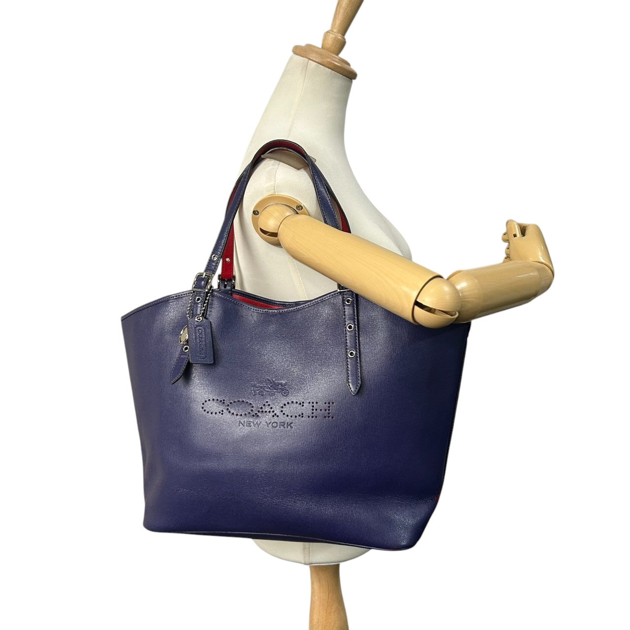 コーチ トートバッグ ショルダーバッグ レザー 本革 ネイビー レッド バイカラー A4 PC収納可 大容量 肩掛け レディース 通勤 通学 ビジネス オフィス パンチング ホースアンドキャリッジ 馬車ロゴ 自立可 スタイリッシュ COACH U4