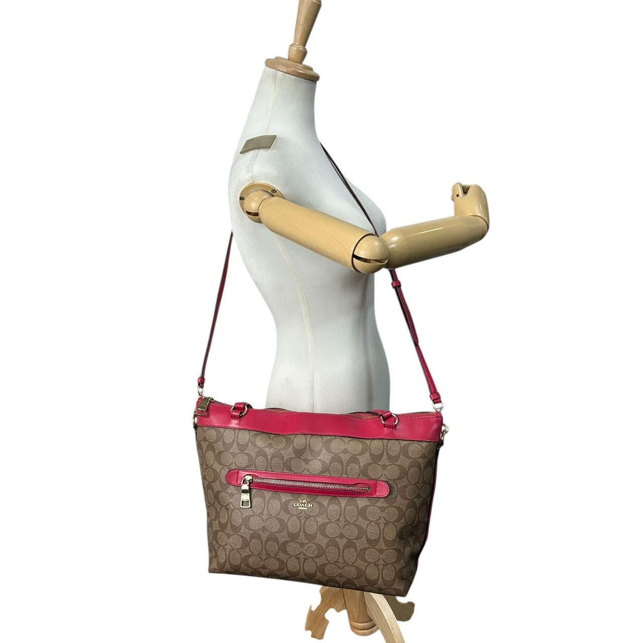 【美品】コーチ 2WAY トートバッグ ショルダーバッグ シグネチャー PVC レザー ブラウン レッド系 バイカラー A4可 大容量 斜め掛け 肩掛け レディース 通勤 通学 ビジネス フェミニン COACH F58286 U4