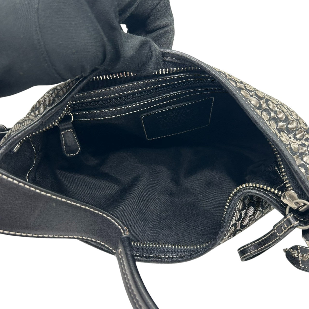 【美品】COACH コーチ ハンドバッグ アクセサリーポーチ ワンショルダー ミニシグネチャー キャンバス レザー 本革 ブラック 黒 レディース 肩掛け コンパクト 軽量 クラシック エレガント デイリーユース 定番人気モデル 6351 s83