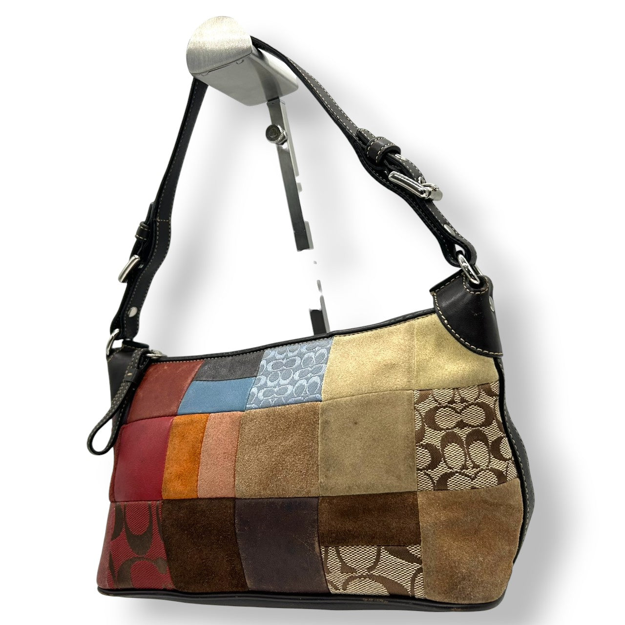 コーチ ハンドバッグ ワンショルダーバッグ パッチワーク シグネチャー スエード レザー キャンバス マルチカラー レディース 肩掛け コンパクト ヴィンテージ オールドコーチ クラシック 個性的 希少デザイン COACH 8T97 s83