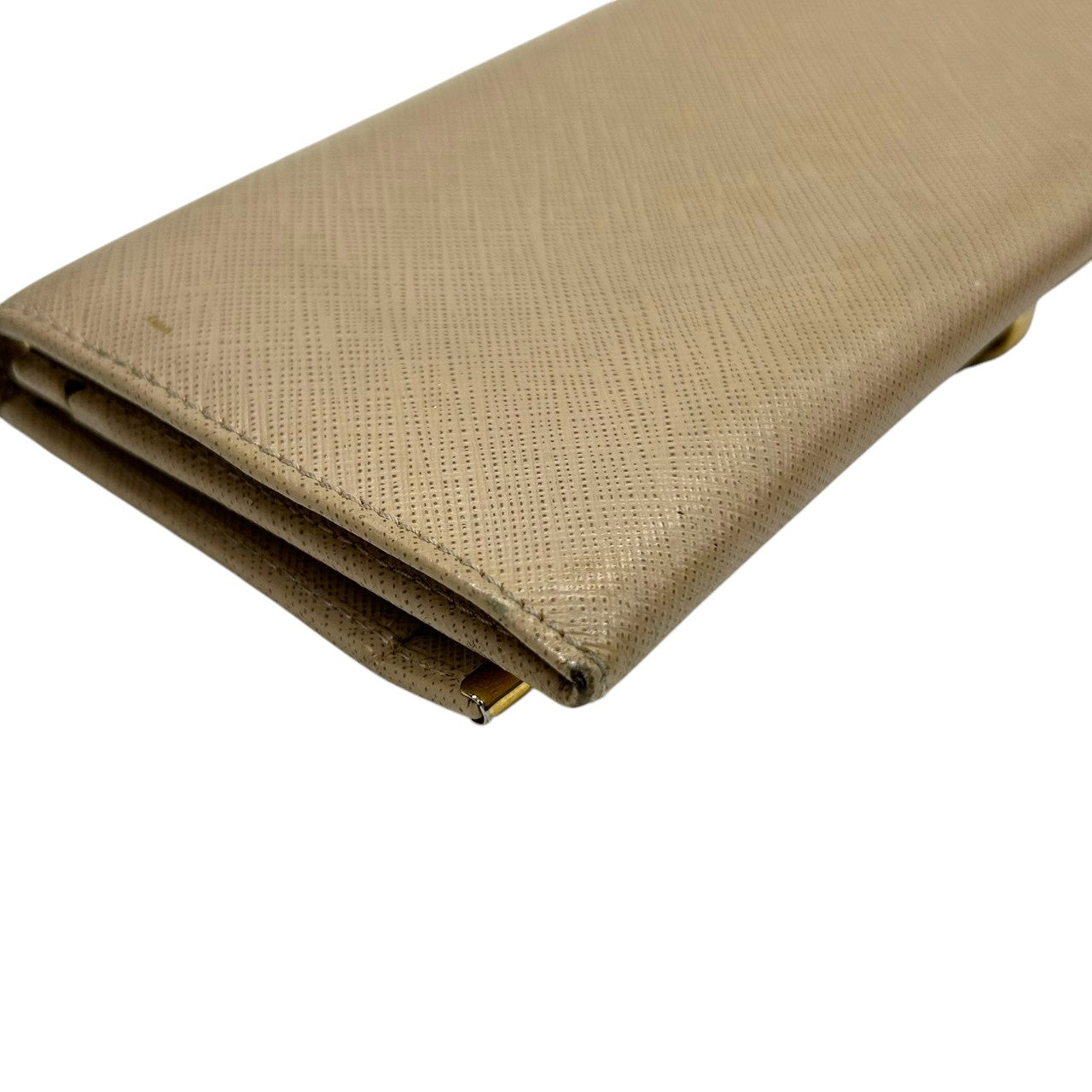 サルヴァトーレフェラガモ 長財布 ロングウォレット ガンチーニ PVC レザー ベージュ ゴールド金具 二つ折り レディース メンズ ユニセックス 定番人気 エレガント 上品 クラシック フェミニン Salvatore Ferragamo 箱付き w2