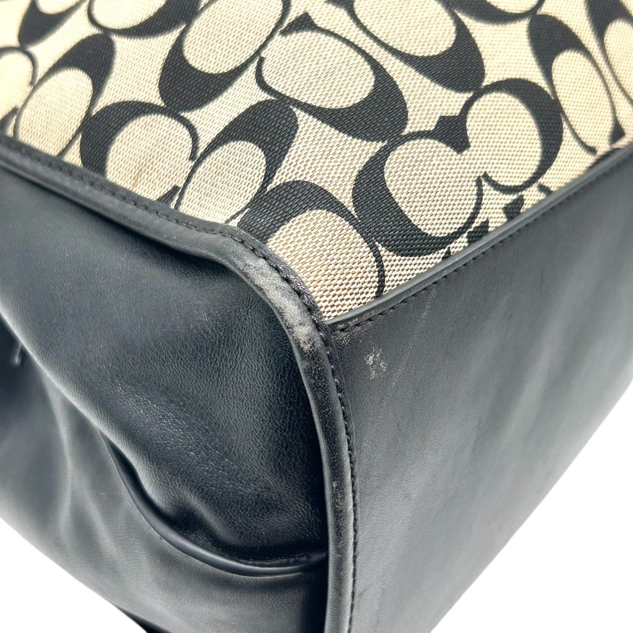 コーチ ショルダーバッグ ハンドバッグ ワンショルダー ホーボー シグネチャー キャンバス レザー 本革 ブラック ベージュ ターンロック A4可 大容量 肩掛け ハンドル調節可 レディース 通勤 通学 ビジネス エレガント COACH 32907 s82