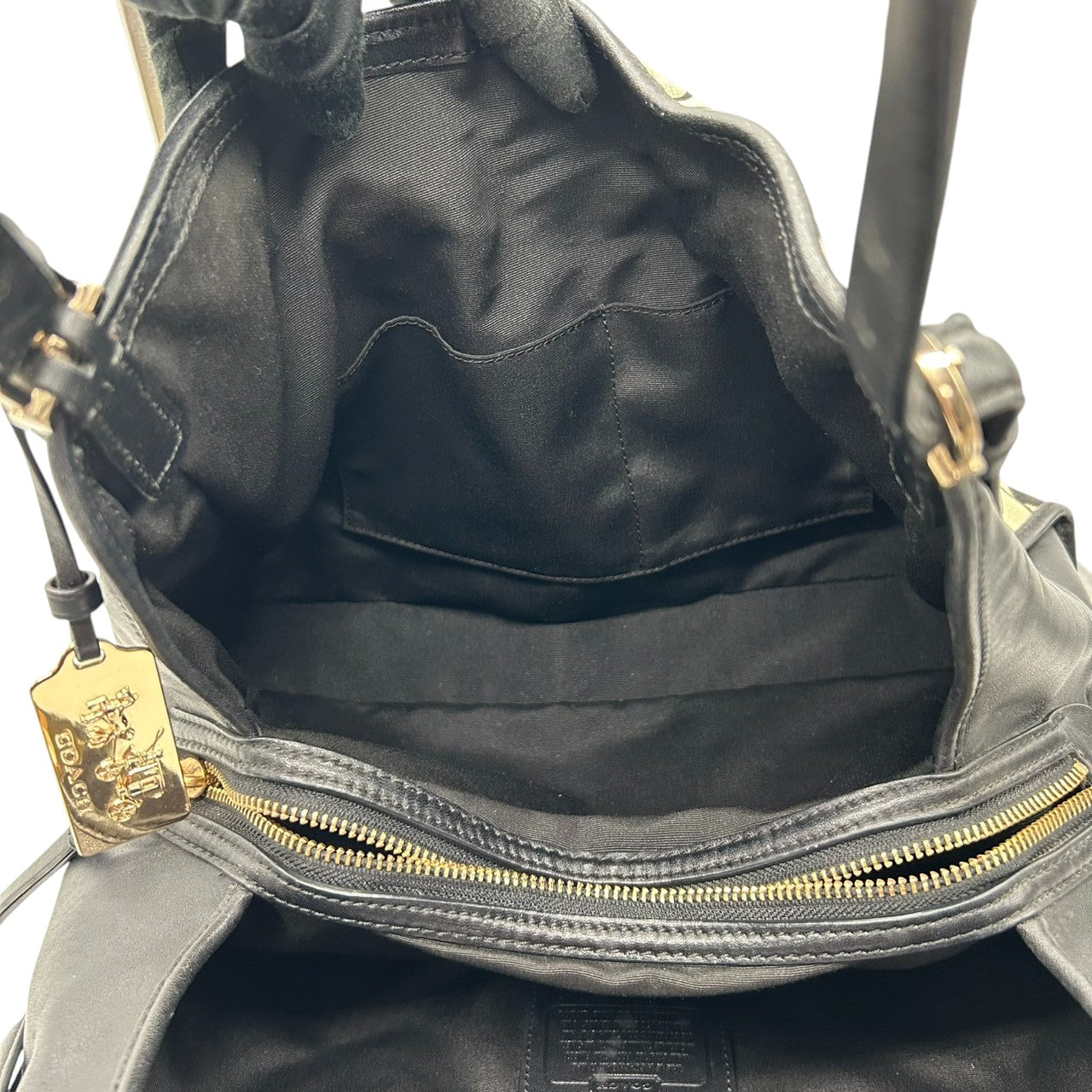 コーチ ショルダーバッグ ハンドバッグ ワンショルダー ホーボー シグネチャー キャンバス レザー 本革 ブラック ベージュ ターンロック A4可 大容量 肩掛け ハンドル調節可 レディース 通勤 通学 ビジネス エレガント COACH 32907 s82