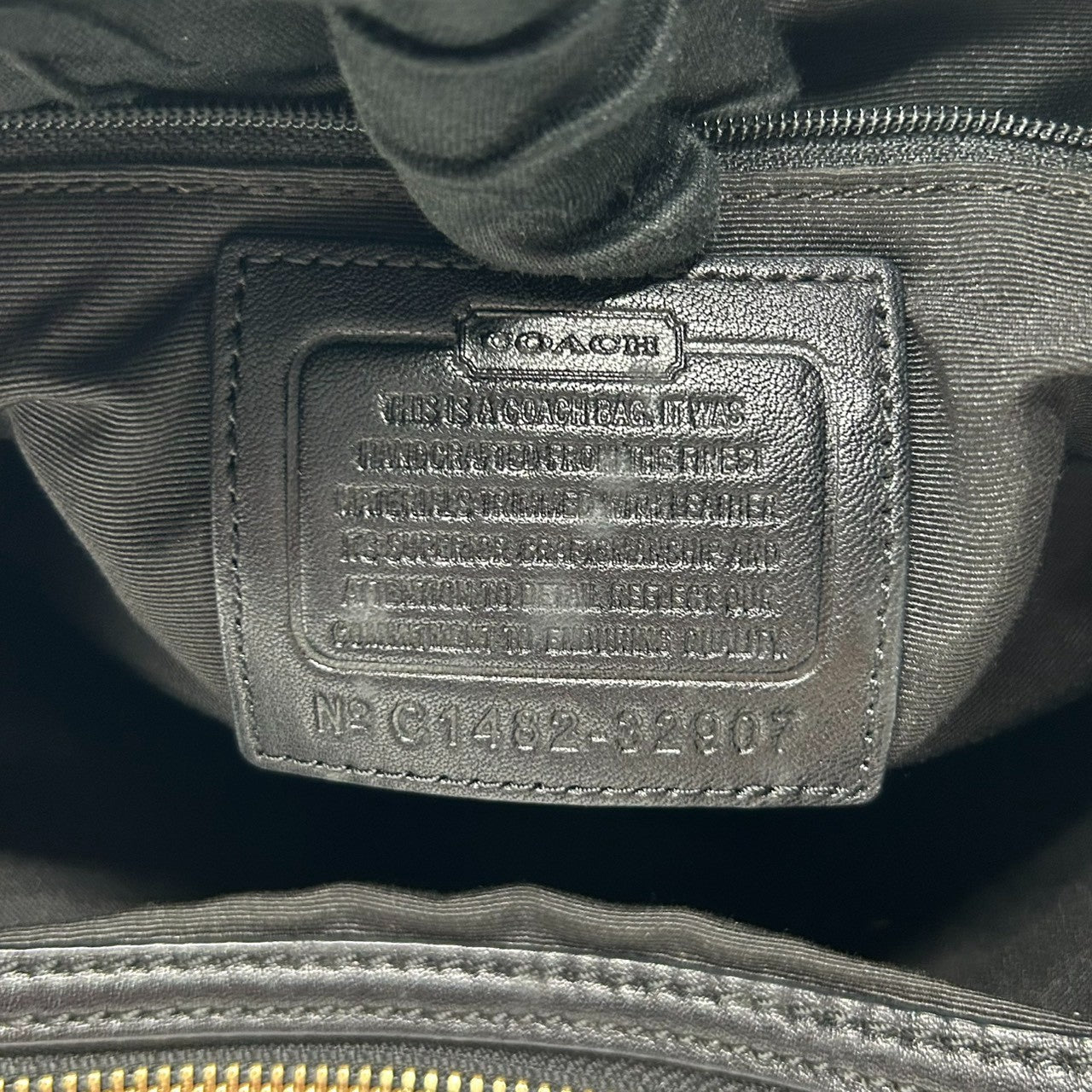 コーチ ショルダーバッグ ハンドバッグ ワンショルダー ホーボー シグネチャー キャンバス レザー 本革 ブラック ベージュ ターンロック A4可 大容量 肩掛け ハンドル調節可 レディース 通勤 通学 ビジネス エレガント COACH 32907 s82