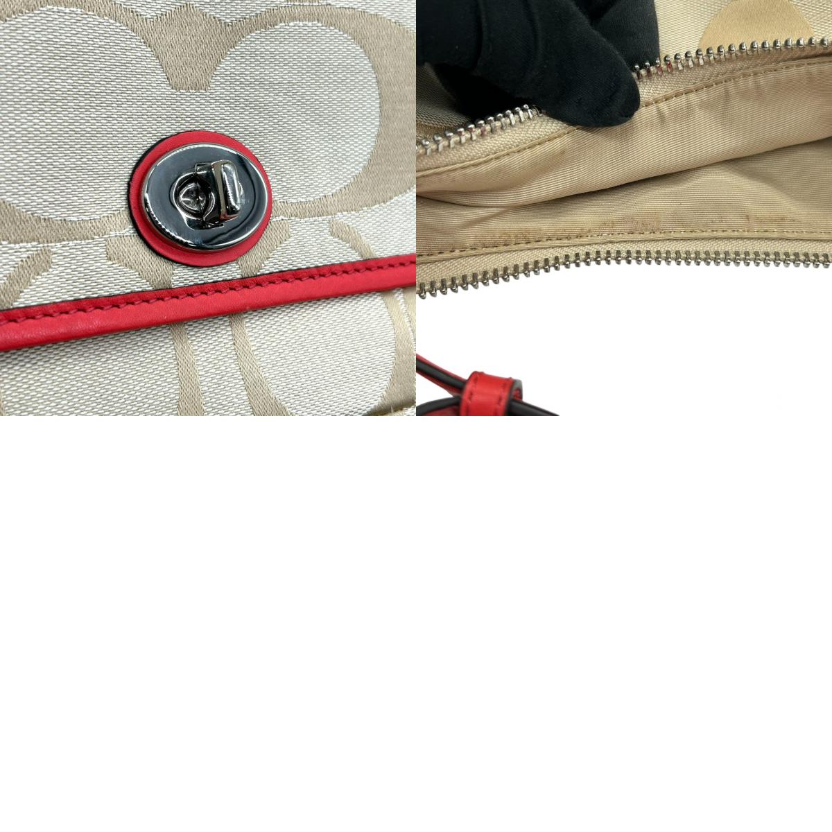 【極美品】コーチ レガシー 2WAY ショルダーバッグ シグネチャー キャンバス レザー 本革 ベージュ ゴールド レッド タッセル ターンロック 斜め掛け 肩掛け レディース 未使用級 エレガント フェミニン 大人可愛い COACH 22392 s82