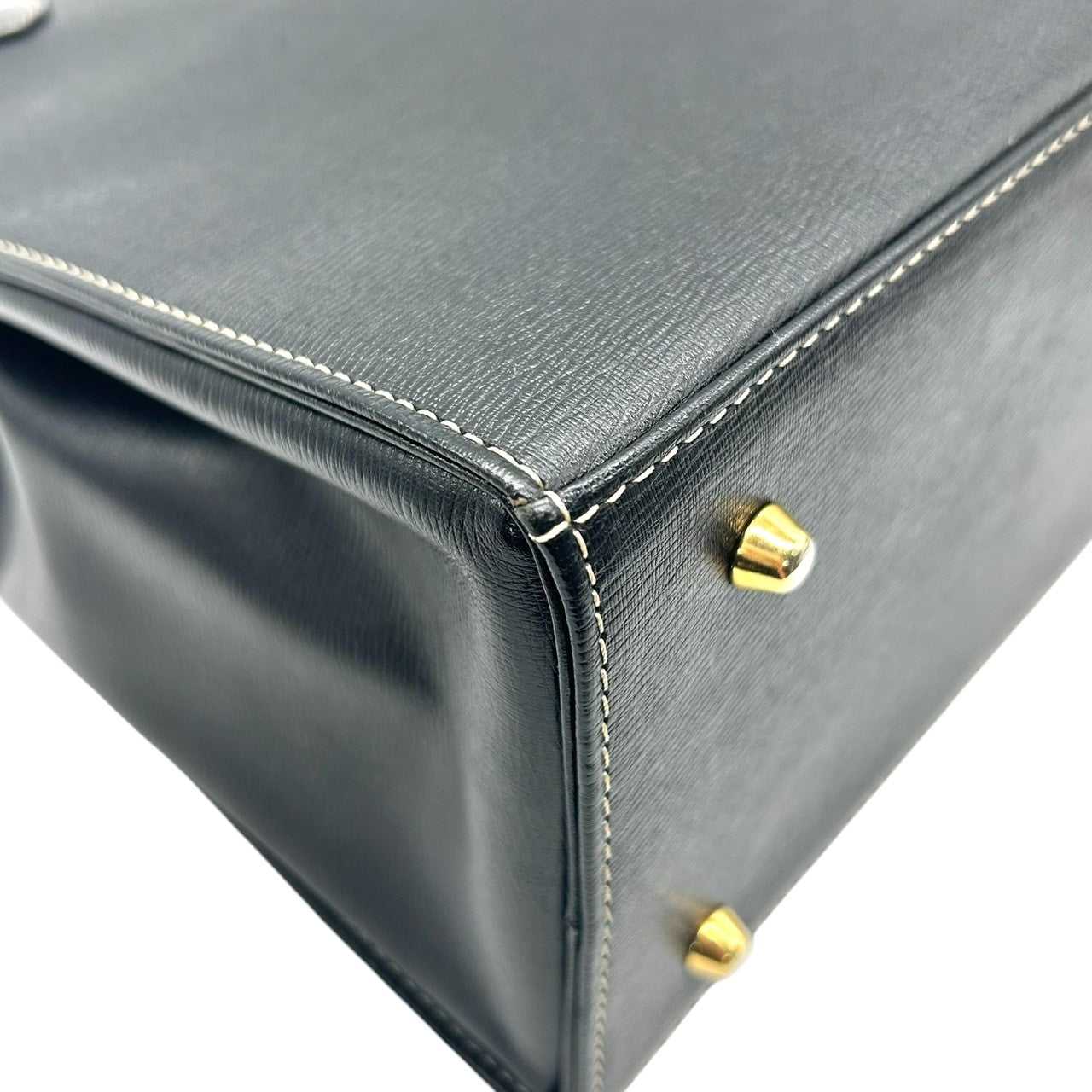 【美品】BURBERRY バーバリー ハンドバッグ トートバッグ レザー 本革 ブラック 黒 ゴールド金具 ロゴプレート 自立可 レディース フォーマル ビジネス オフィス 冠婚葬祭 セレモニー エレガント 上品 きれいめ クラシック s34