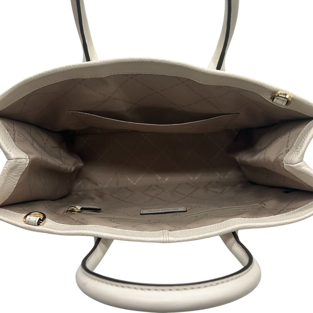 【美品】マイケルコース 2WAY トートバッグ ショルダーバッグ レザー ホワイト系 A4可 大容量 斜め掛け 肩掛け レディース 通勤 通学 ビジネス オフィス きれいめ 上品 フェミニン 自立可 MKロゴ チャーム付き MICHAEL KORS s18