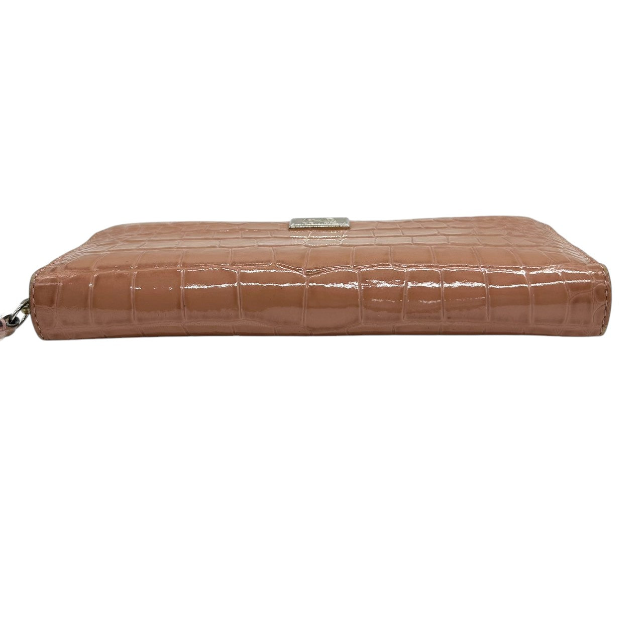 コーチ 長財布 ラウンドファスナーウォレット 型押しレザー パテント ピンク レディース COACH ロゴプレート エレガント フェミニン 大容量 カード収納豊富 ラウンドジップ エナメル素材 クラシックデザイン w2