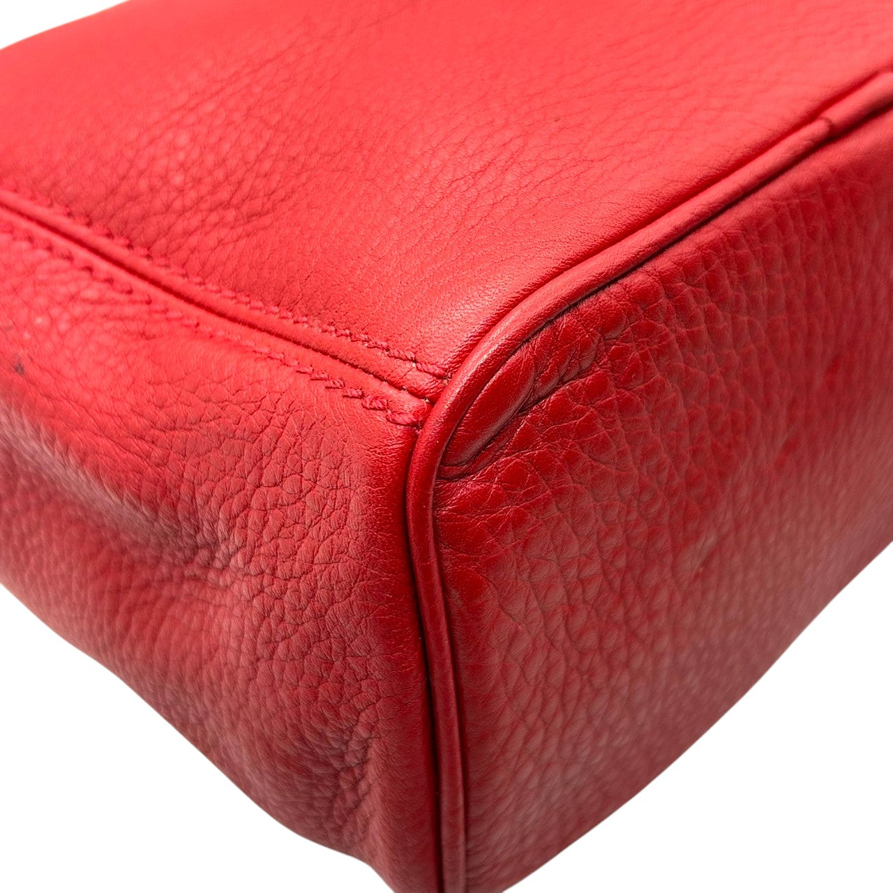 【美品】希少 USA製 オールドコーチ 巾着型 ショルダーバッグ 4923 バケットバッグ グラブタンレザー 本革 レッド 赤 レディース ワンショルダー 肩掛け クラシック ビンテージ レトロ エレガント COACH 人気モデル s44