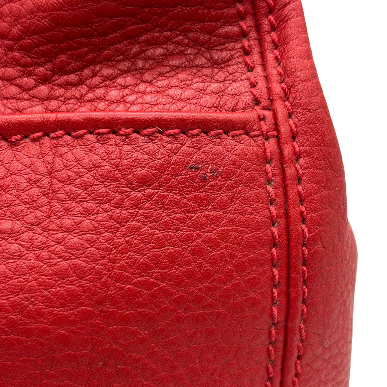 【美品】希少 USA製 オールドコーチ 巾着型 ショルダーバッグ 4923 バケットバッグ グラブタンレザー 本革 レッド 赤 レディース ワンショルダー 肩掛け クラシック ビンテージ レトロ エレガント COACH 人気モデル s44