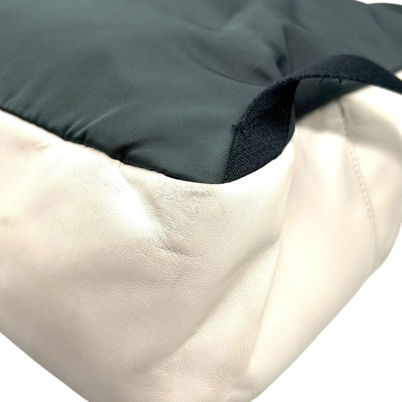 【ハンドル訳あり】コーチ シグネチャー ミディアム チャーリー バックパック F32200 リュック PVC レザー ベージュ ホワイト レディース COACH クラシックデザイン コンパクト デイパック 通勤通学 s6