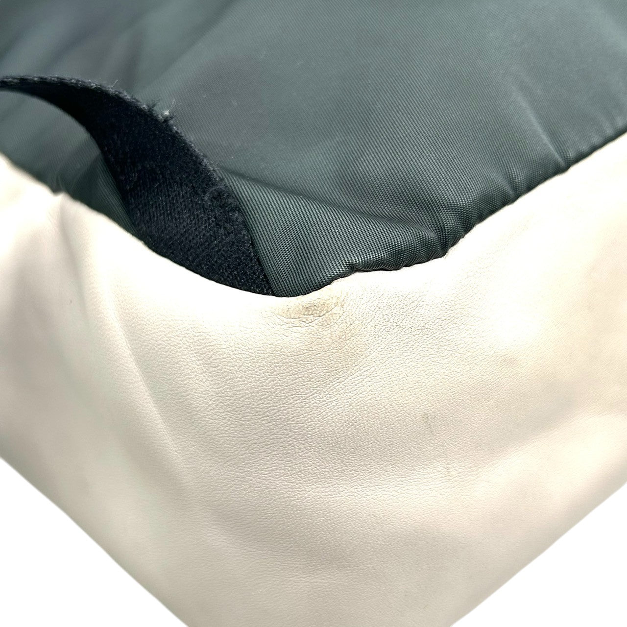 【ハンドル訳あり】コーチ シグネチャー ミディアム チャーリー バックパック F32200 リュック PVC レザー ベージュ ホワイト レディース COACH クラシックデザイン コンパクト デイパック 通勤通学 s6